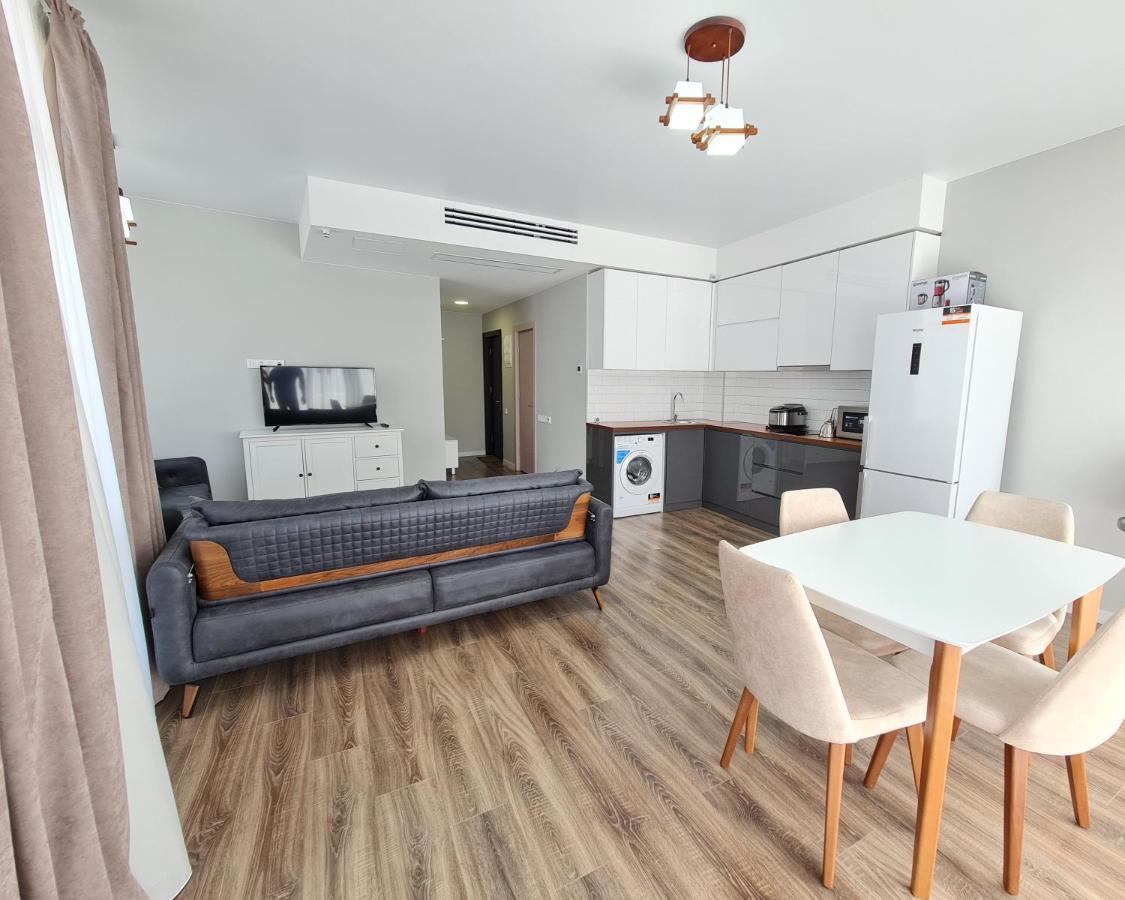 דירות באטומי Apartament White Sails מראה חיצוני תמונה